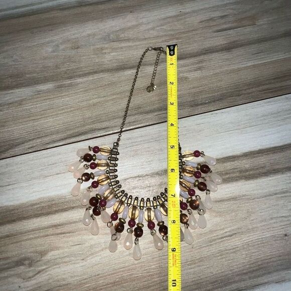 Liz Claiborne Tribal Beaded Necklace Gold Tone Fringe Bib Pink White Glass Bead - Picture 5 of 8